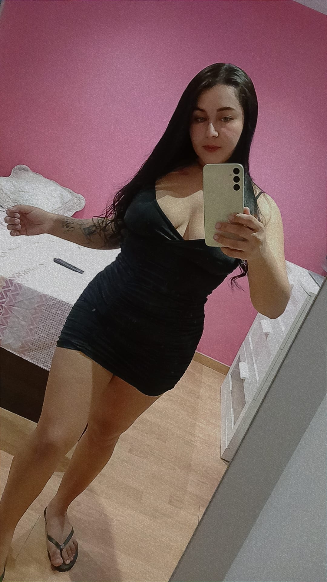 687537594|MARY|Chica