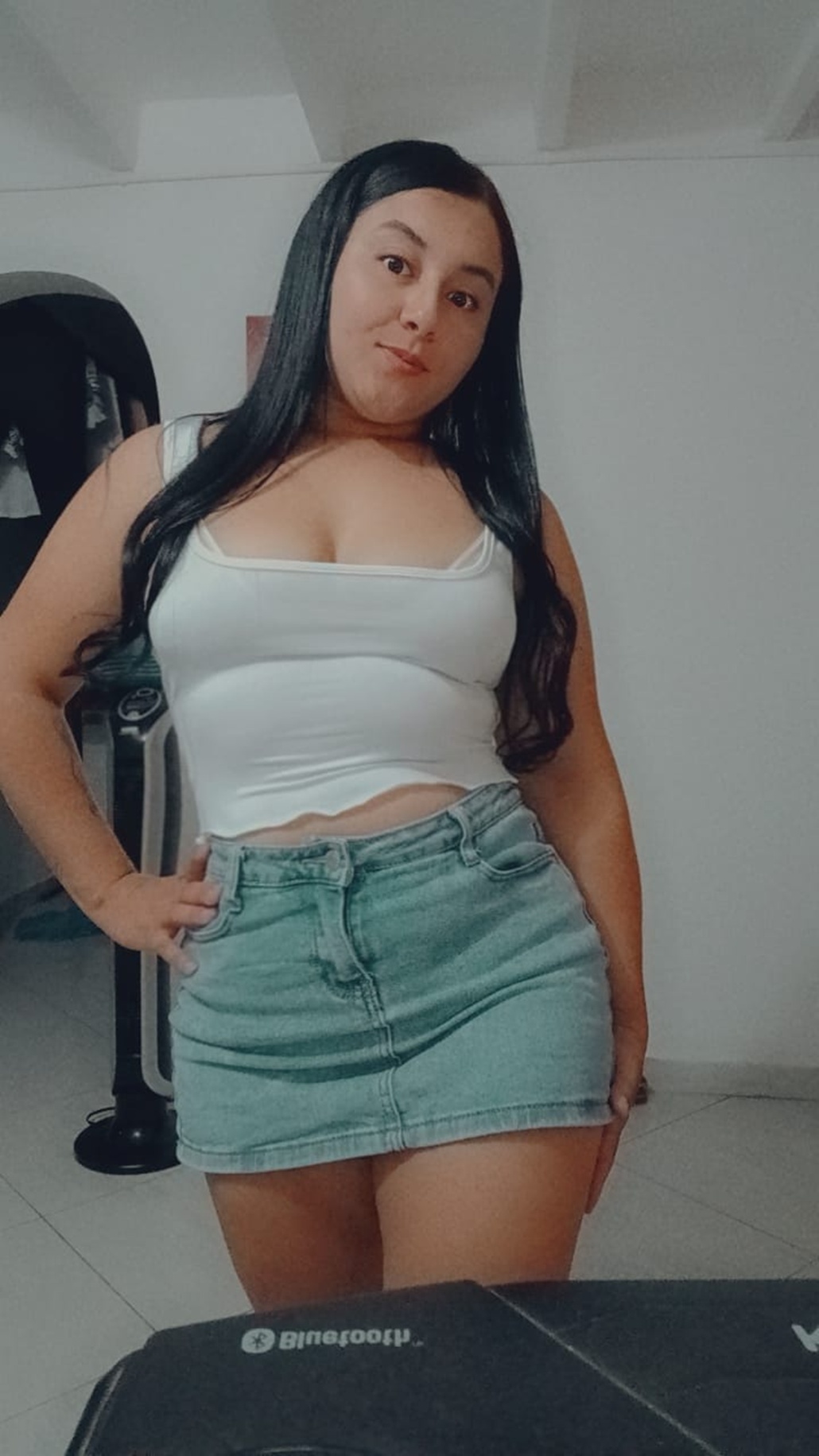 687537594|MARY|Chica