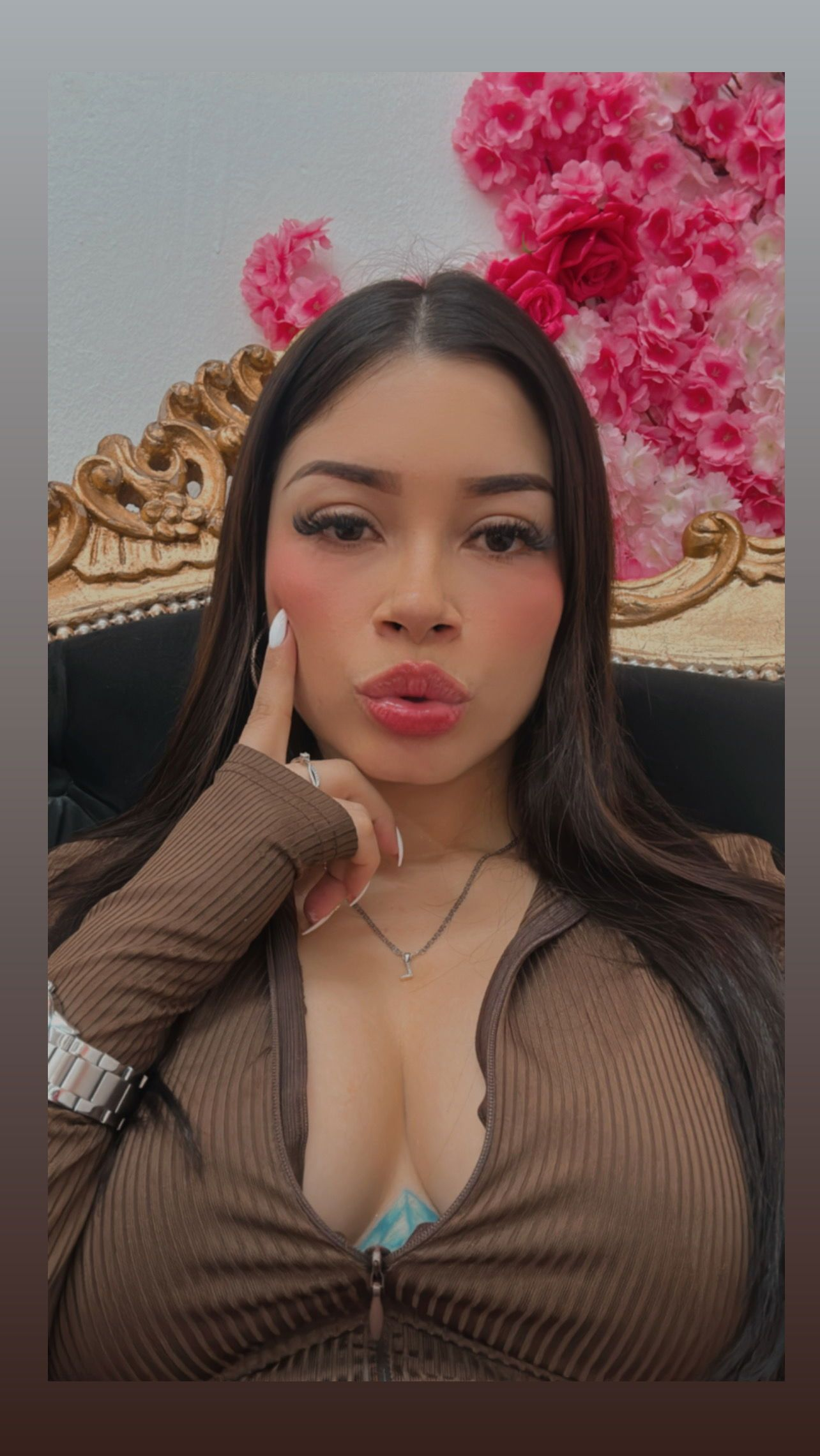 643476101|PAULINA|Chica