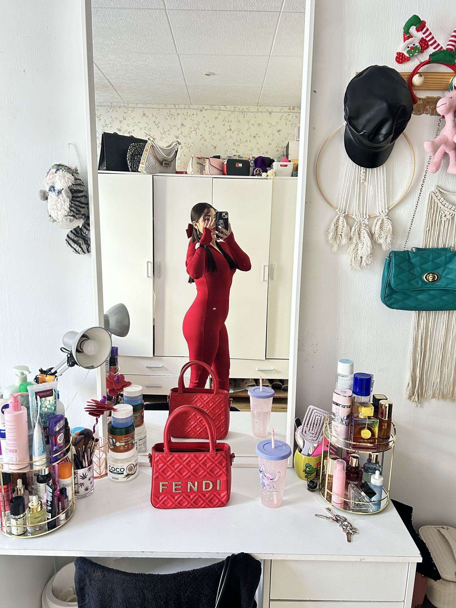 643476101|PAULINA|Chica