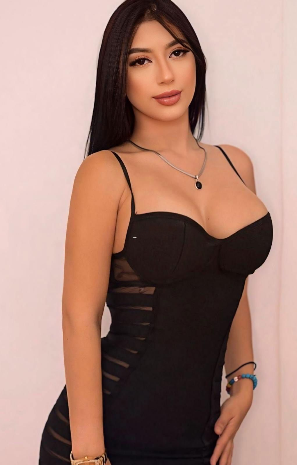 632067556|KATY|Chica