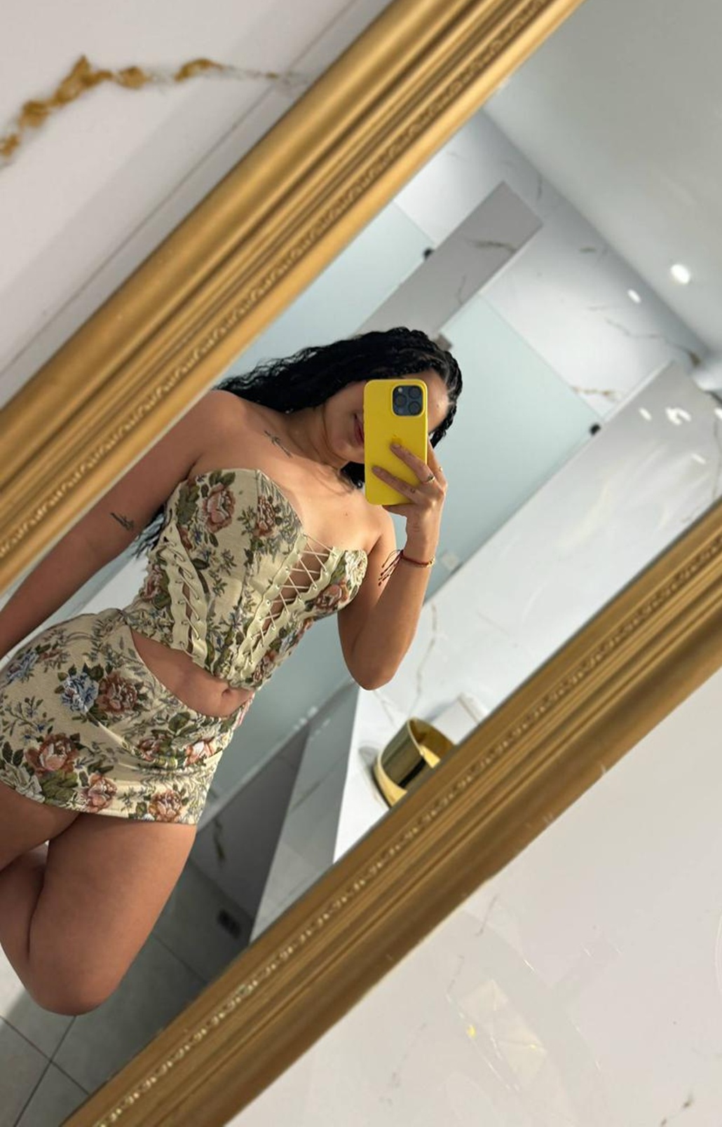 603795897|NICOL|Chica