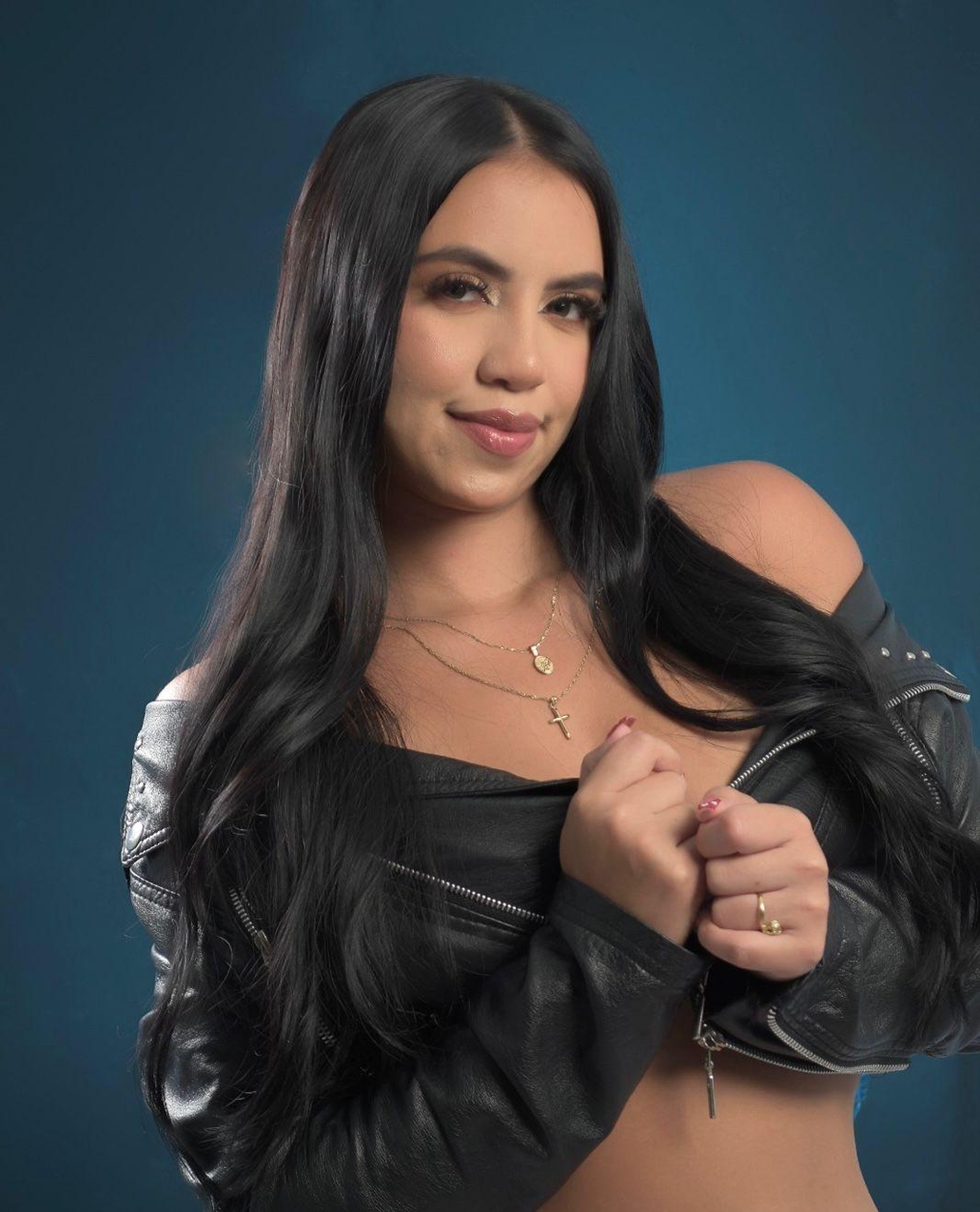 687253059|LARA|Chica