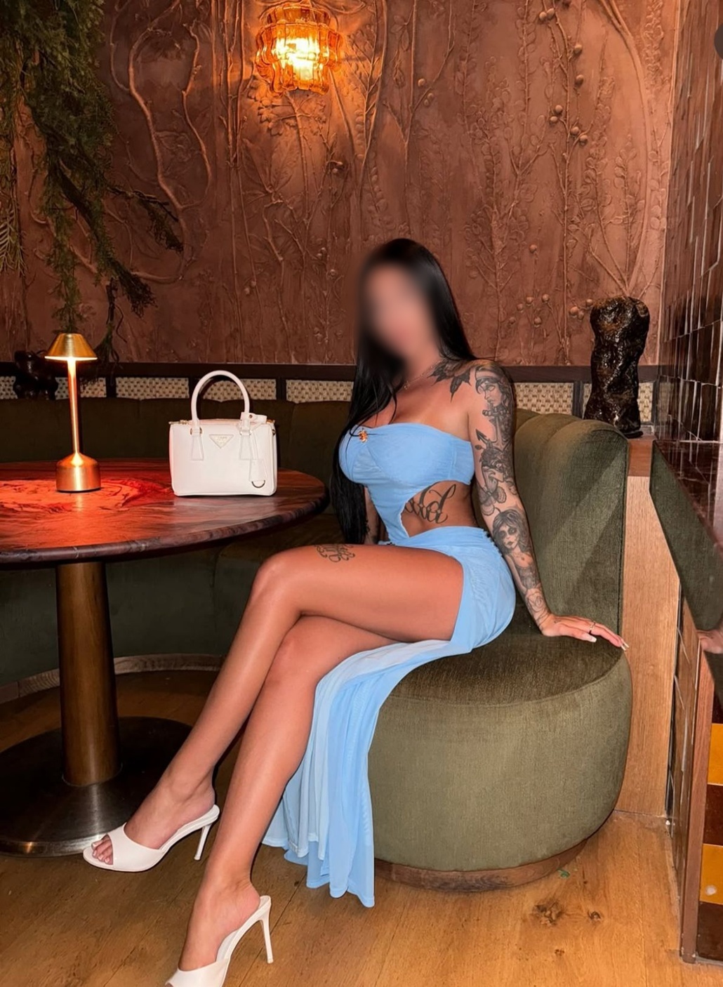 663555497|LAYA FOX|Chica