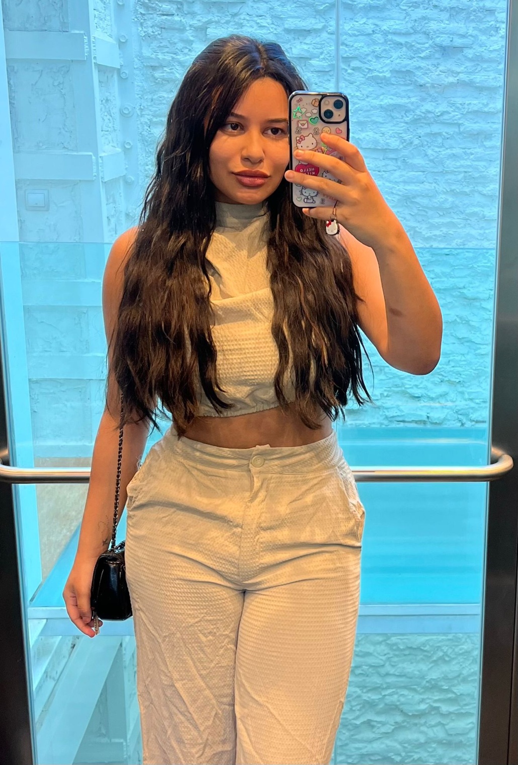 642434492|ALEJANDRA|Chica