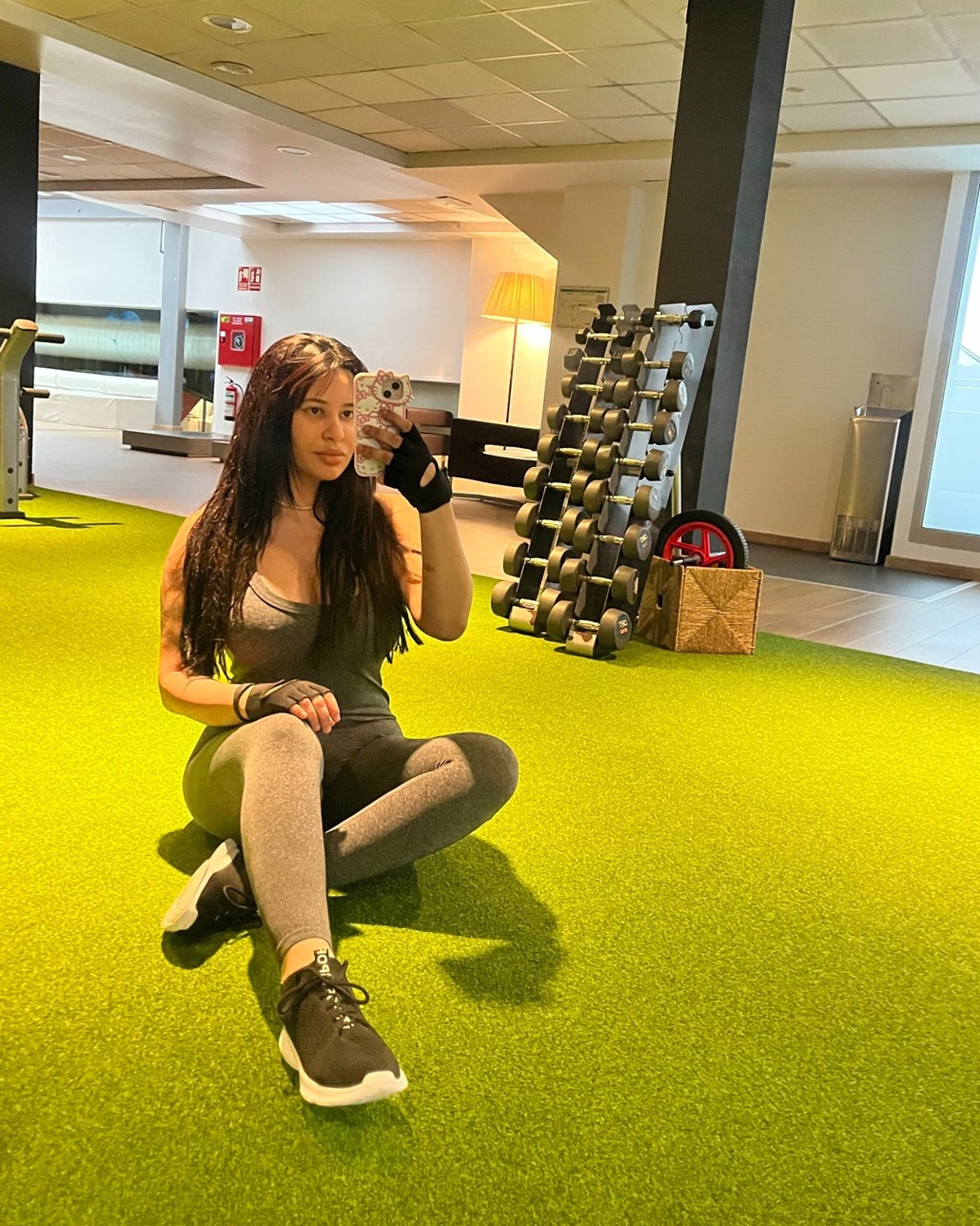 642434492|ALEJANDRA|Chica