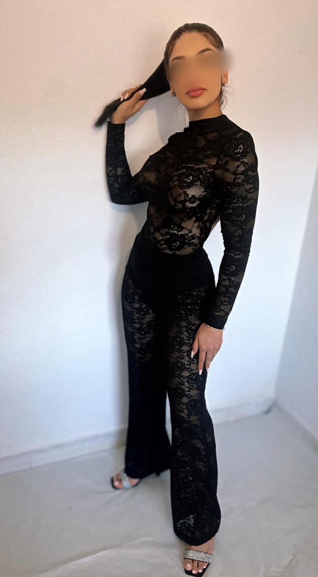 678853737|CLAUDIA|Chica