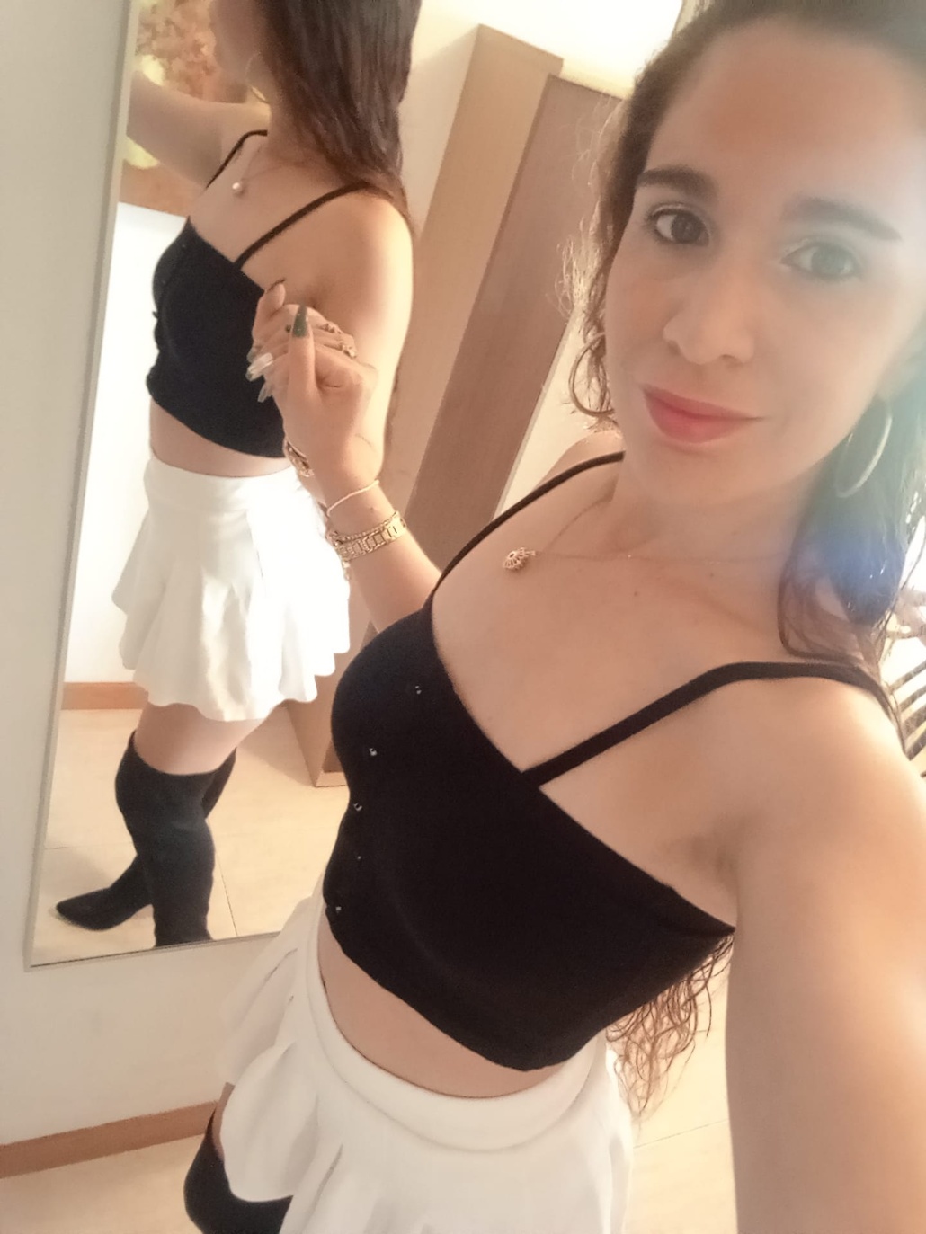 604363716|VALERIA|Chica