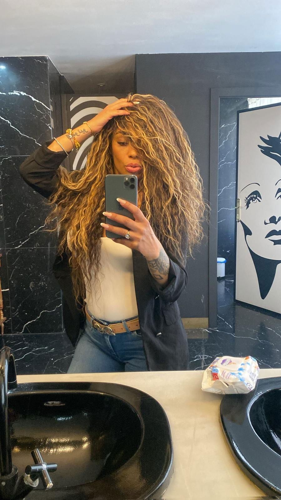 694224323|STELLA|Chica