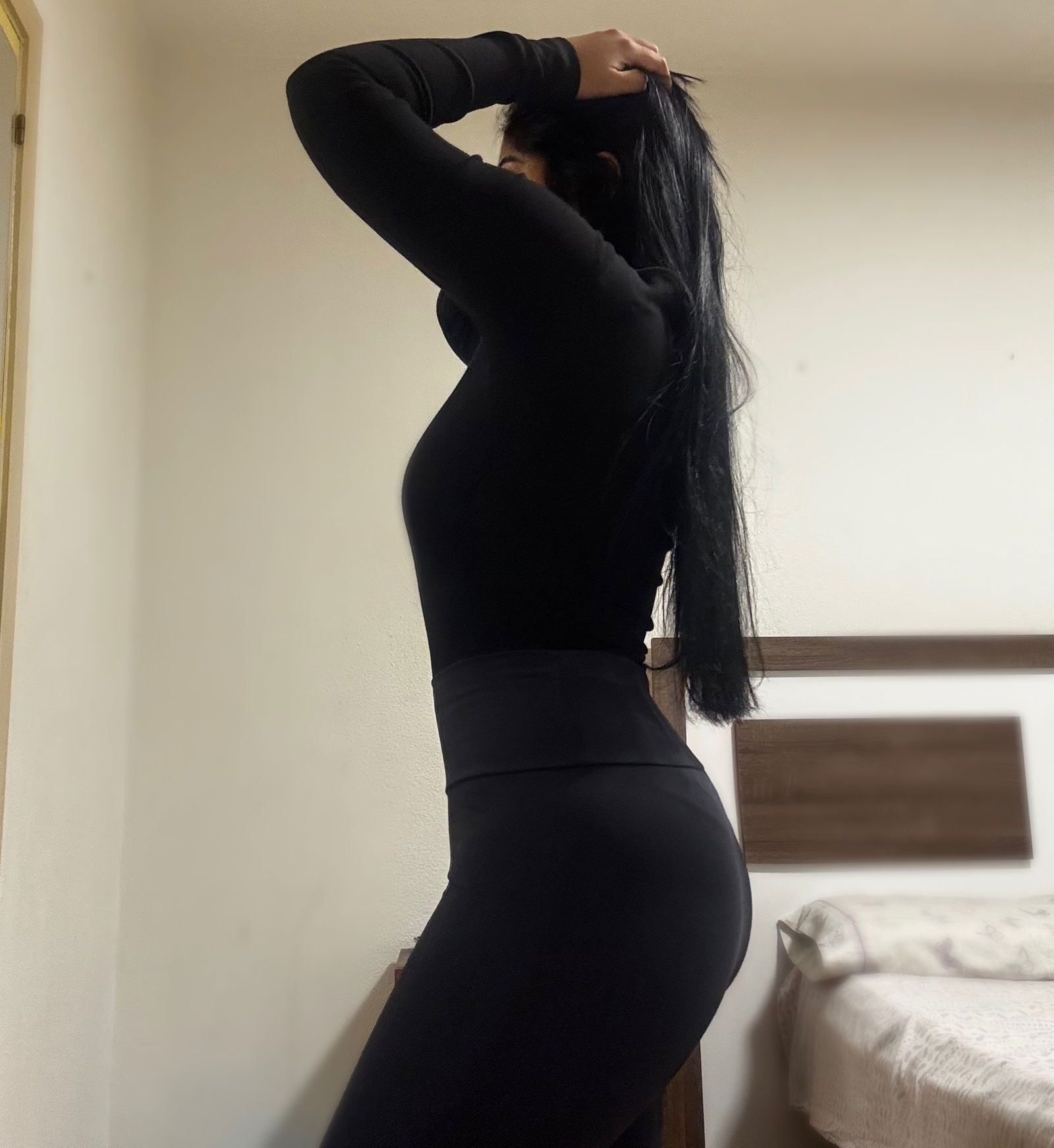 672297988|BRUNITA|Chica