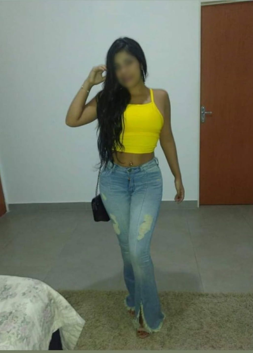 672297988|BRUNITA|Chica