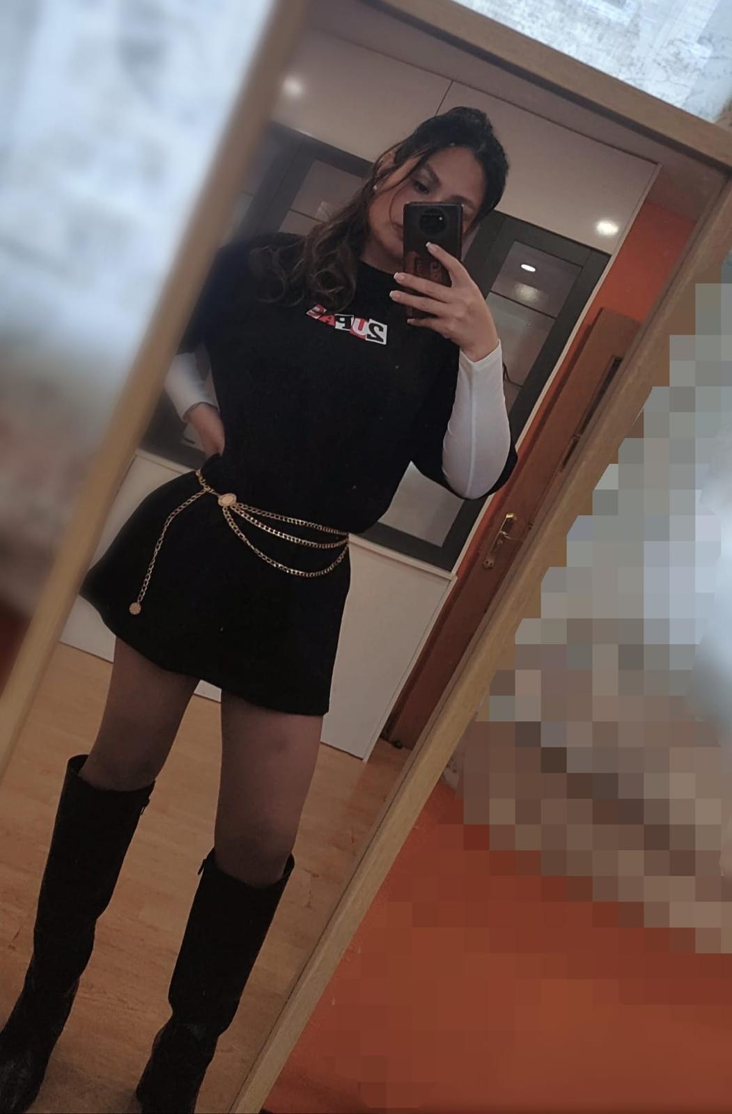 687160934|ZOE|Chica