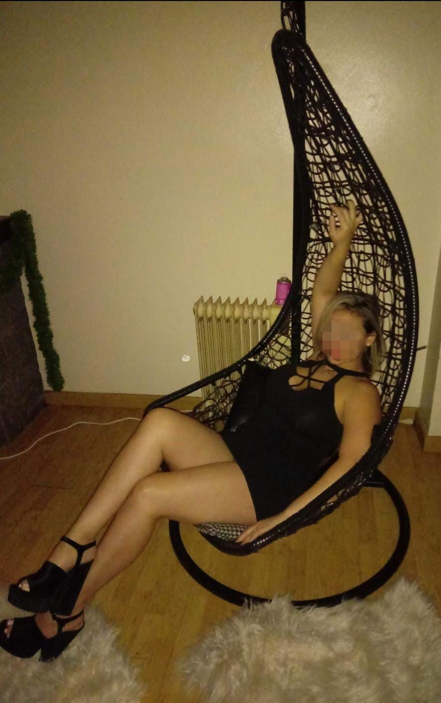 695713481|SOL|Chica