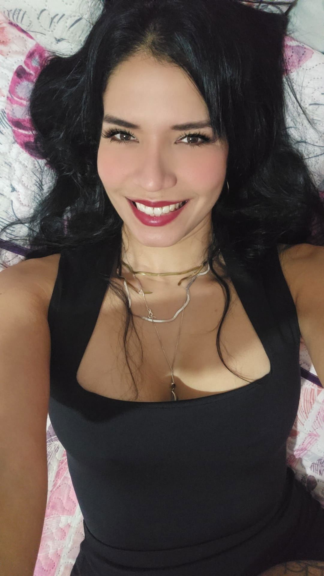 611390449|KATHIANA|Chica