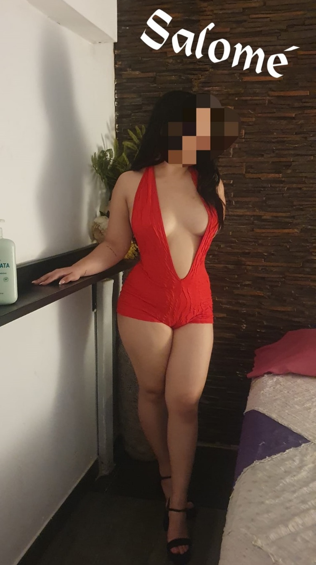 602663873|SALOME|Chica