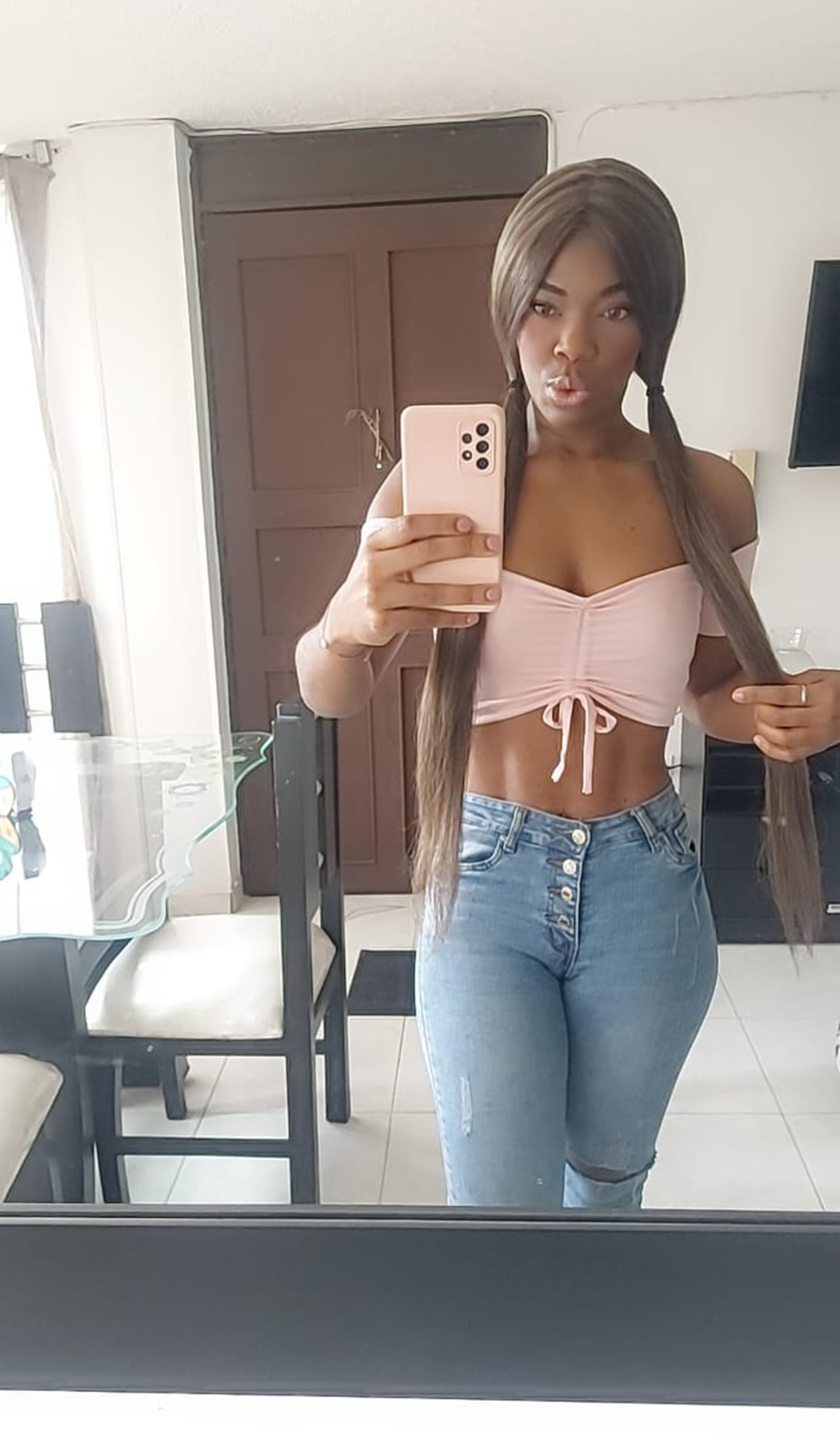 631399497|VANESSA|Chica
