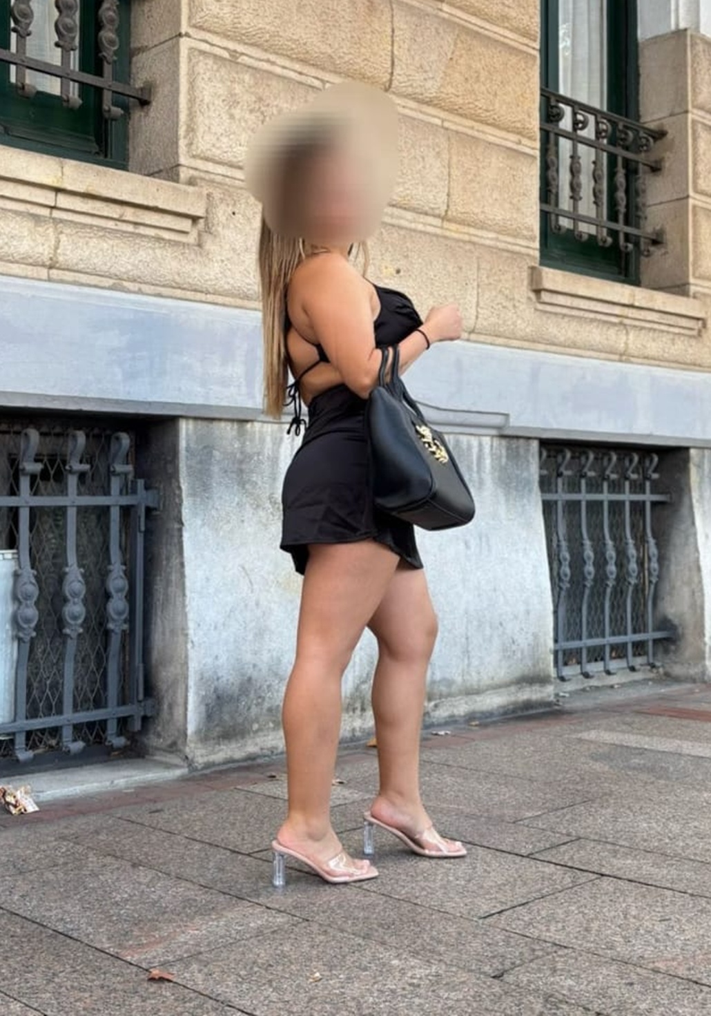 613885594|NATALIA|Chica
