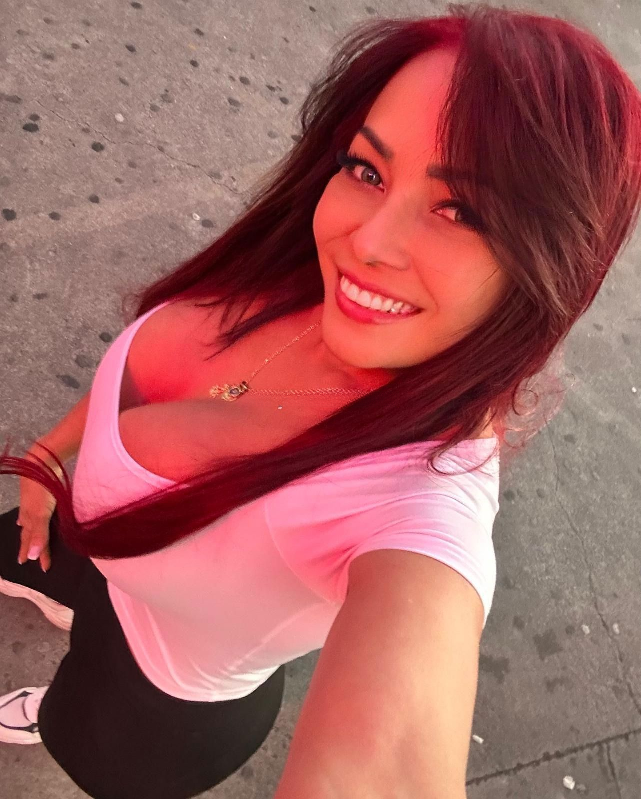 631043722|LILIANA|Chica