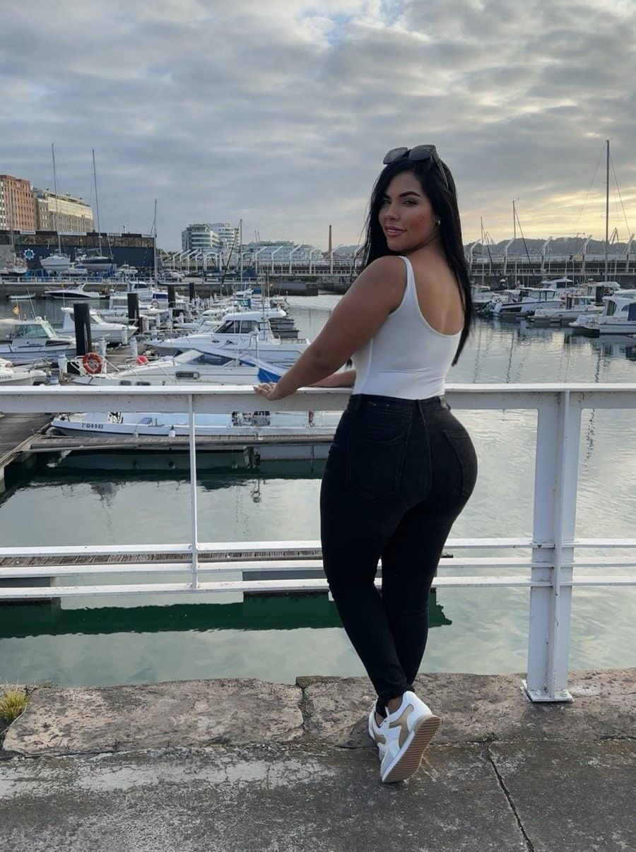615230451|SABRINA|Chica