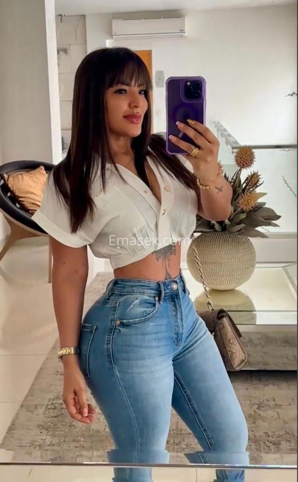 SAMANTHA