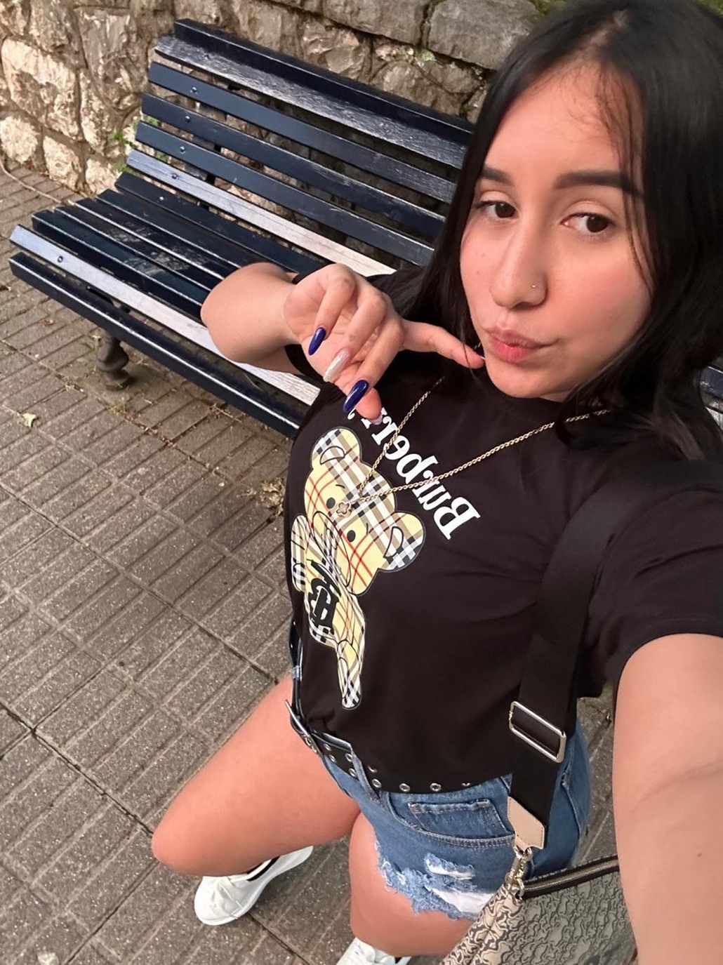 658910156|RUBI|Chica