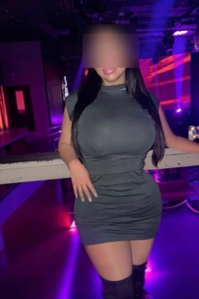 633834414|CATALINA|Chica