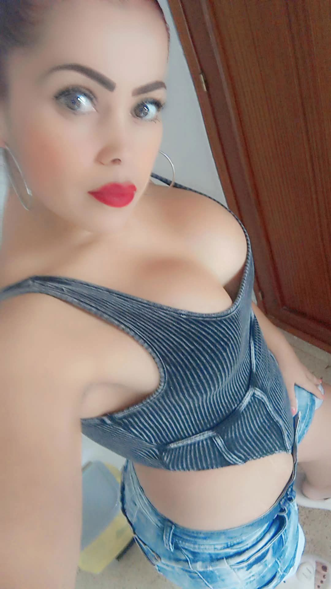 622783673|NIKOL|Chica