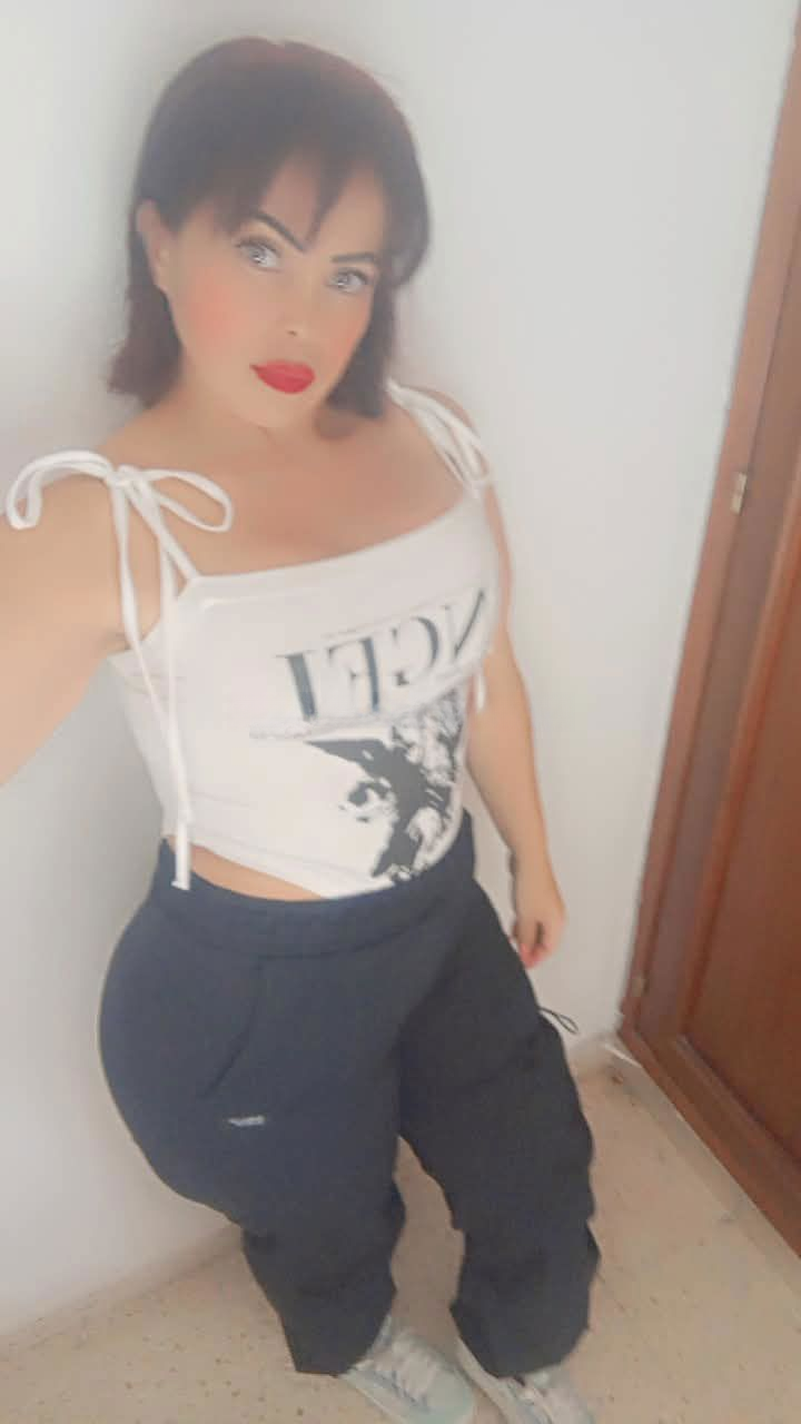 622783673|NIKOL|Chica