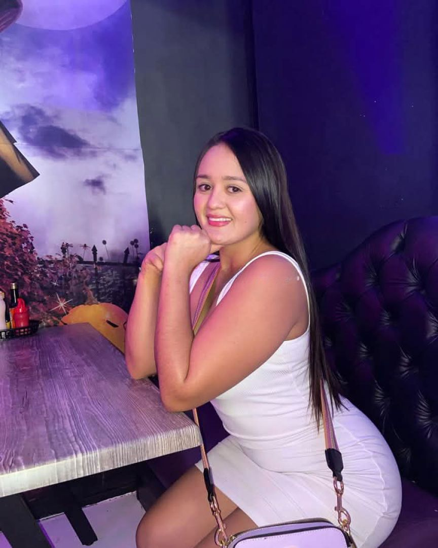 657244041|DULCE|Chica