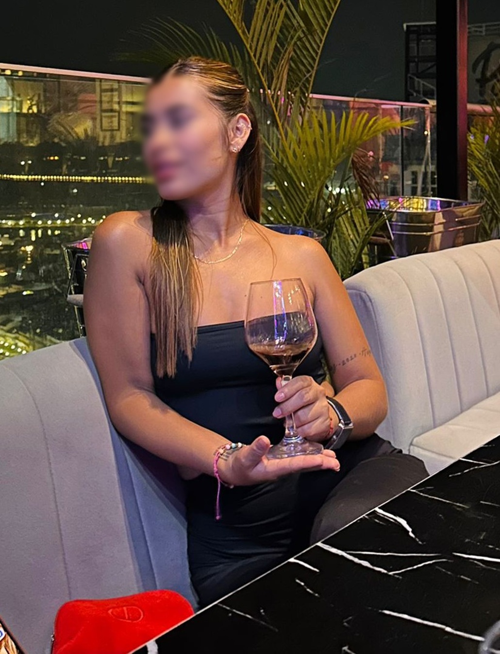 613571103|SOFIA|Chica