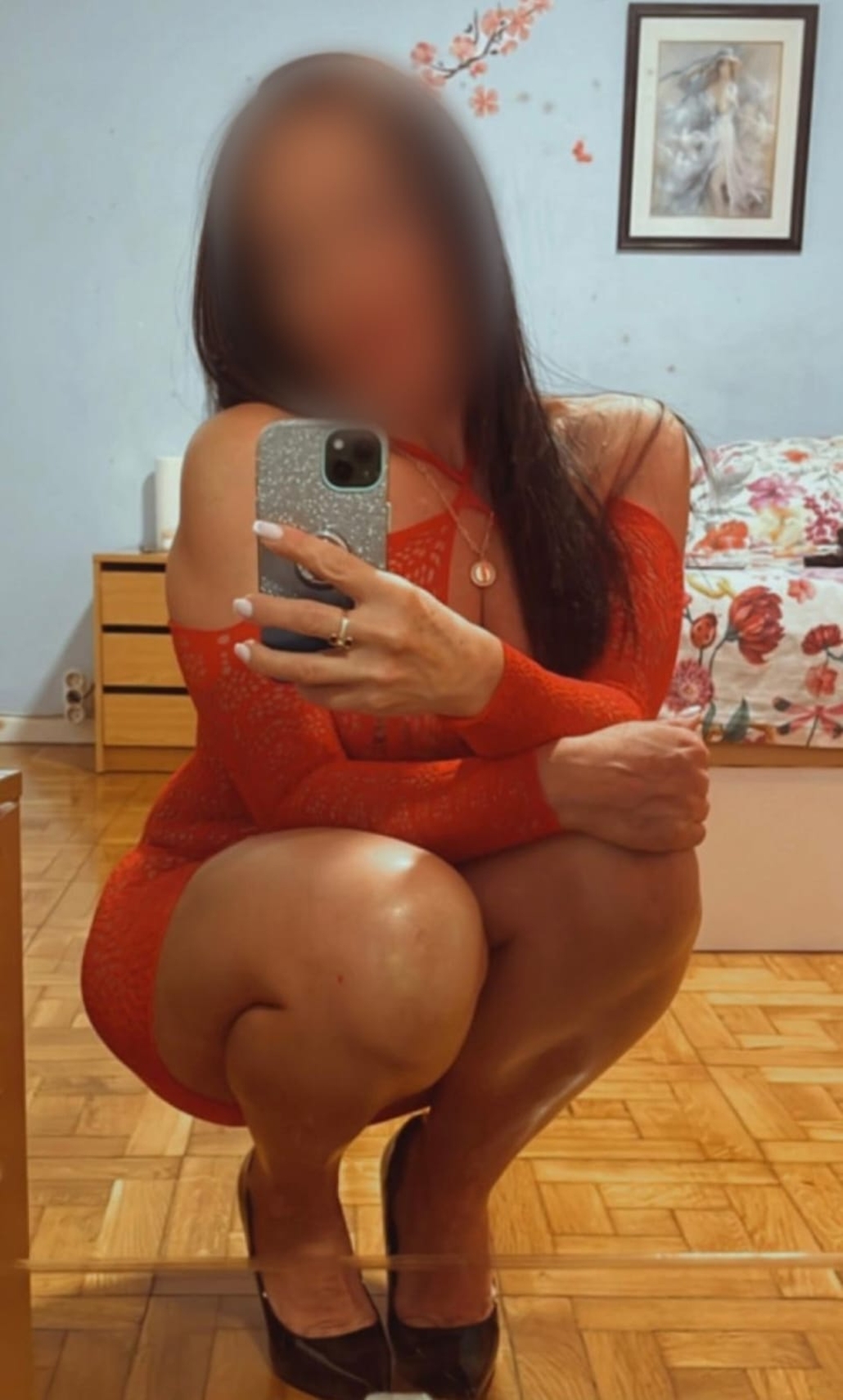 gallery-photo