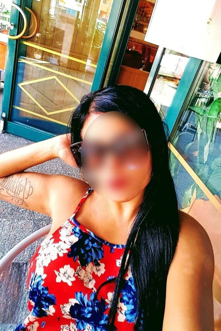 672546968|ABRIL|Chica