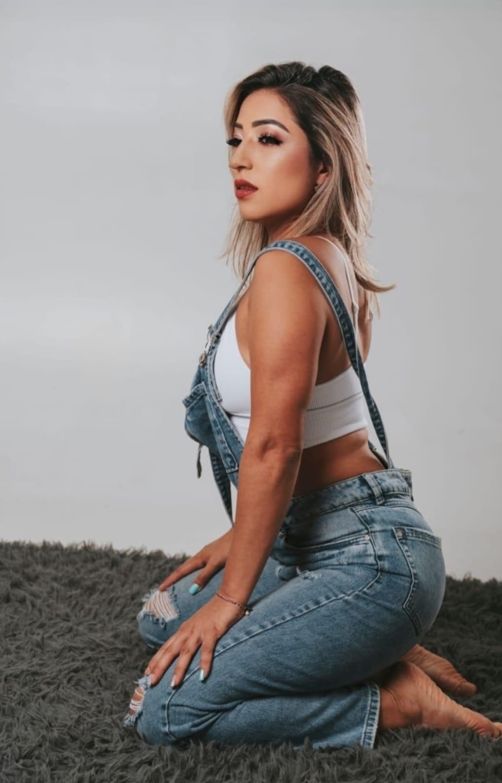 986419963|ANTONELLA|Chica