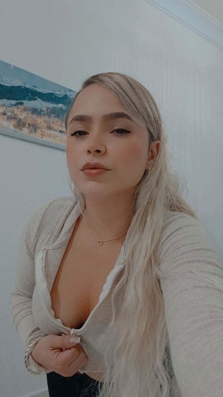 604986973|MARIANA|Chica