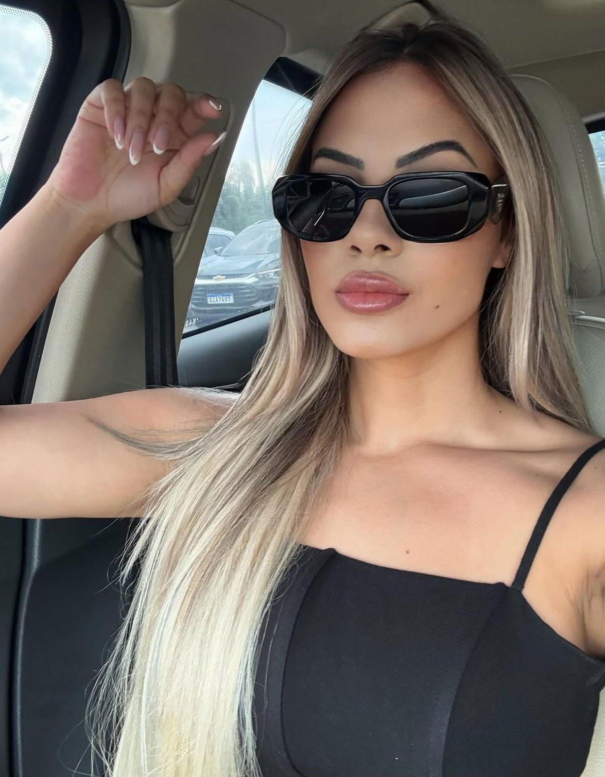 692663078|GABRIELA|Chica