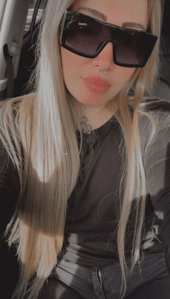 604997608|SOFIE|Chica