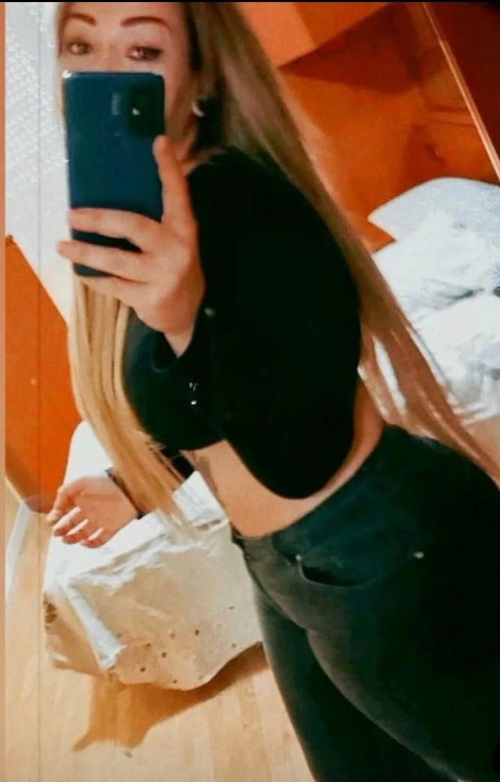 604997608|SOFIE|Chica