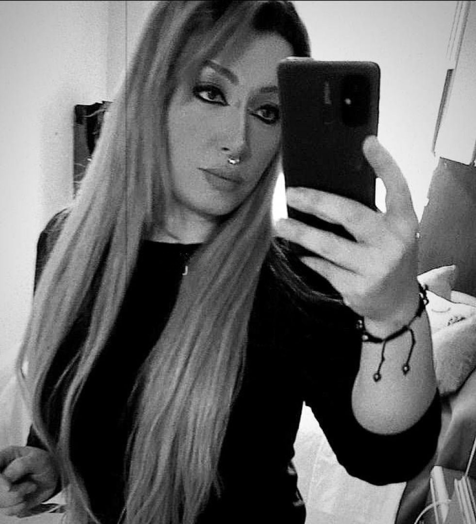 604997608|SOFIE|Chica