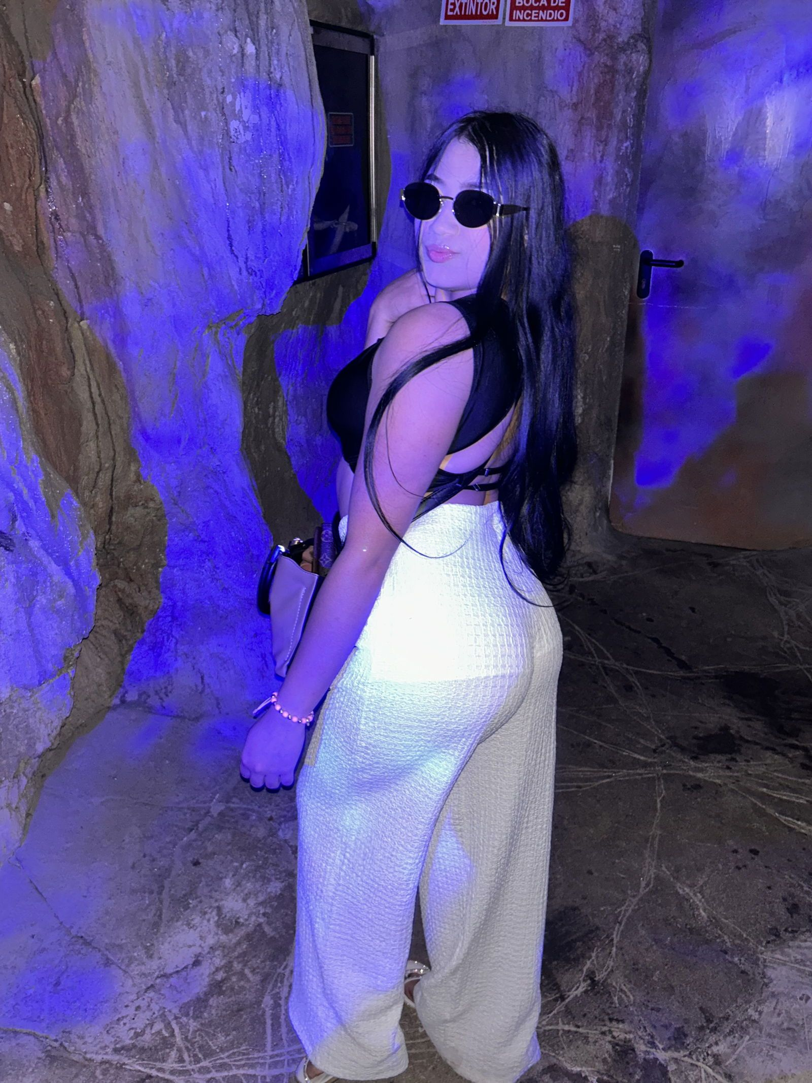 614761018|MICHEL|Chica