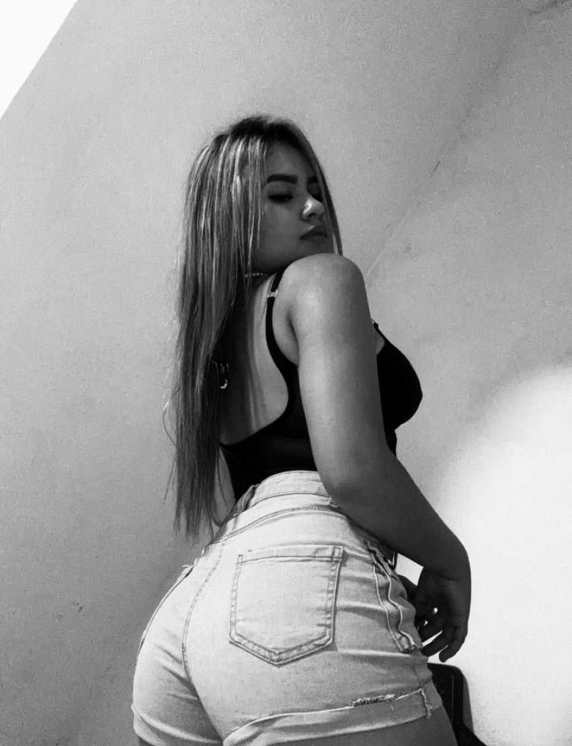614589181|CATALINA|Chica