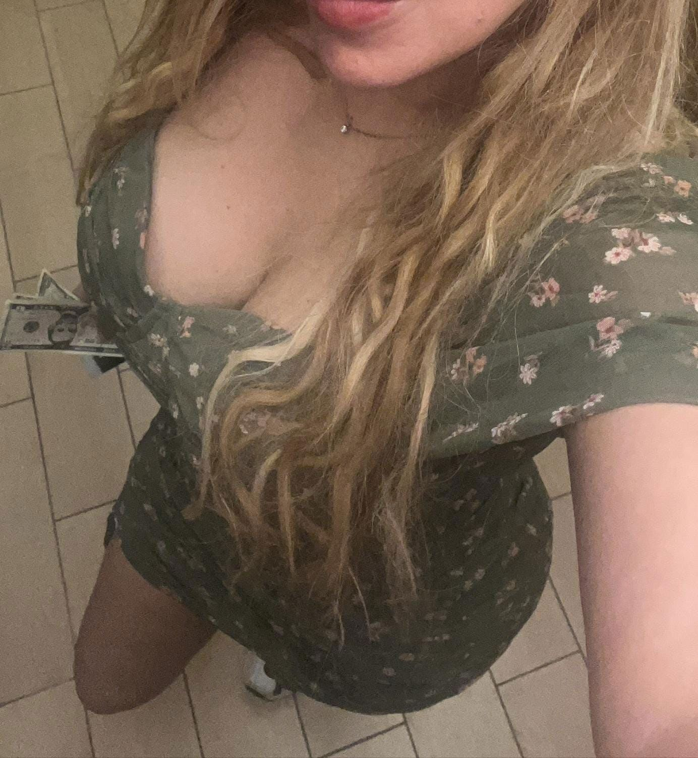 637715086|PAULA|Chica