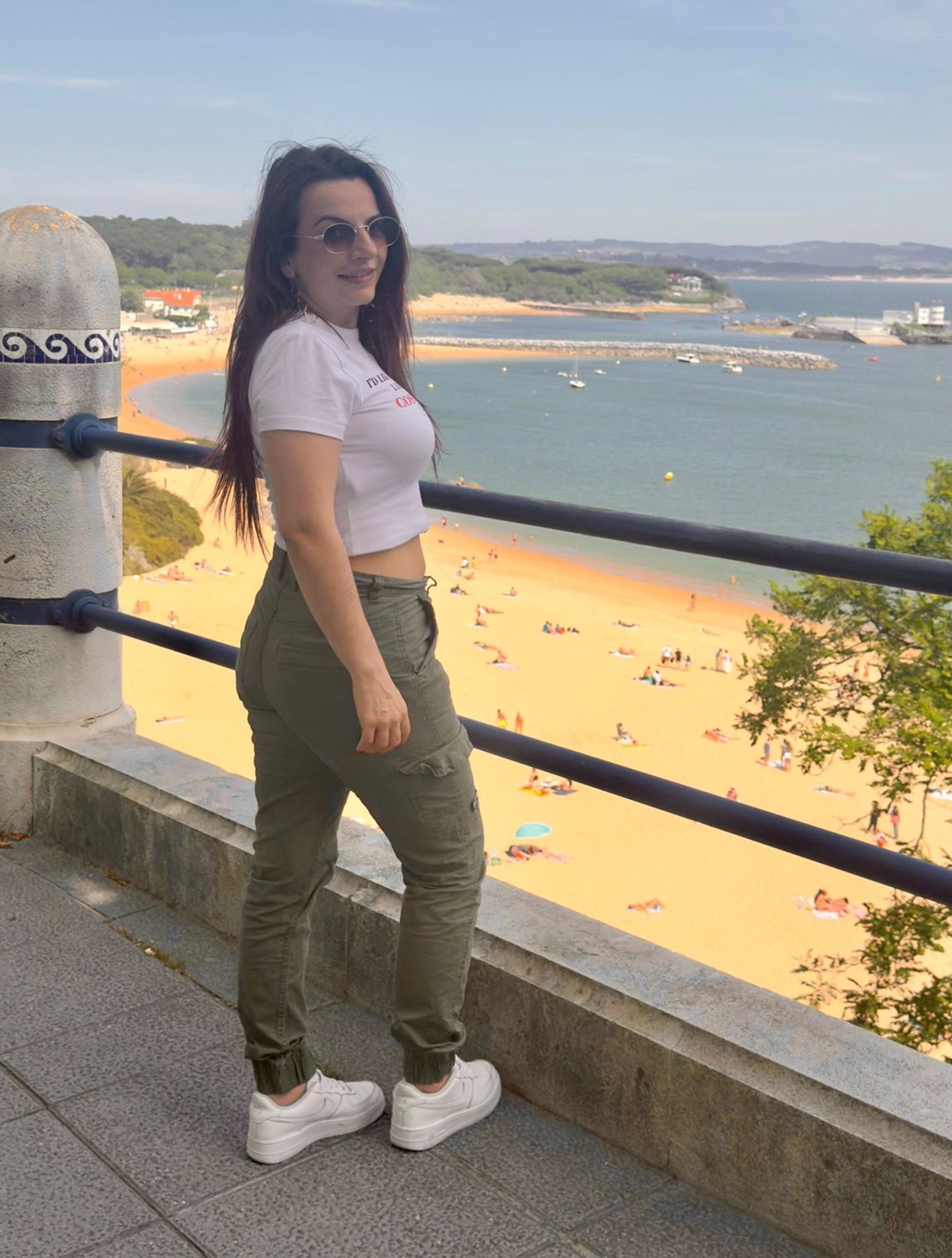 642176422|ALISSON|Chica