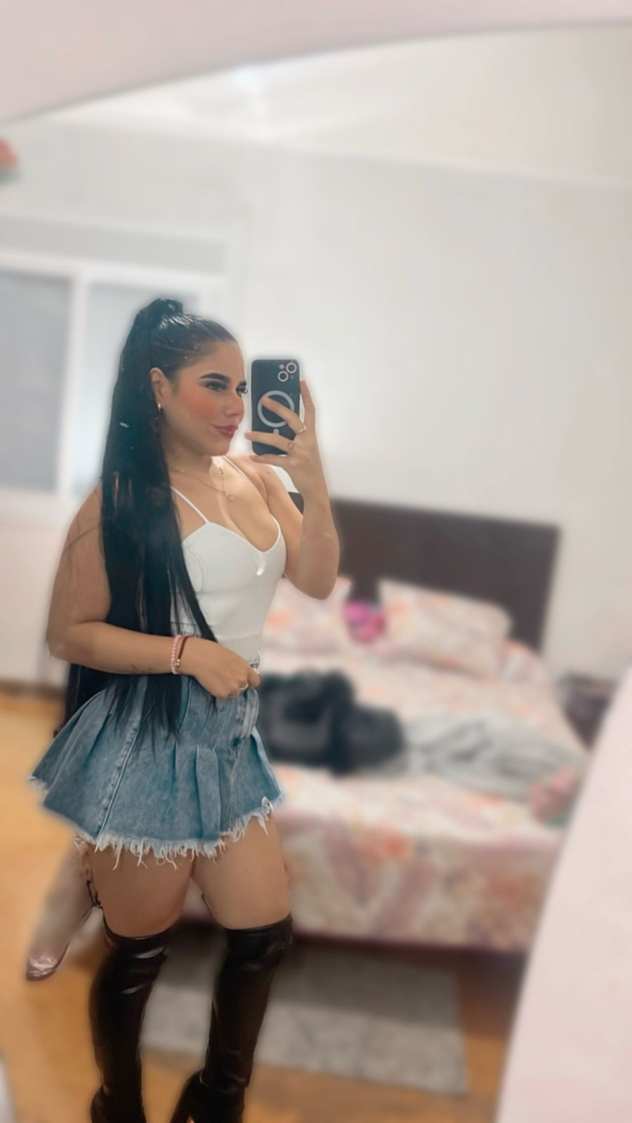 614746924|MARIANA|Chica