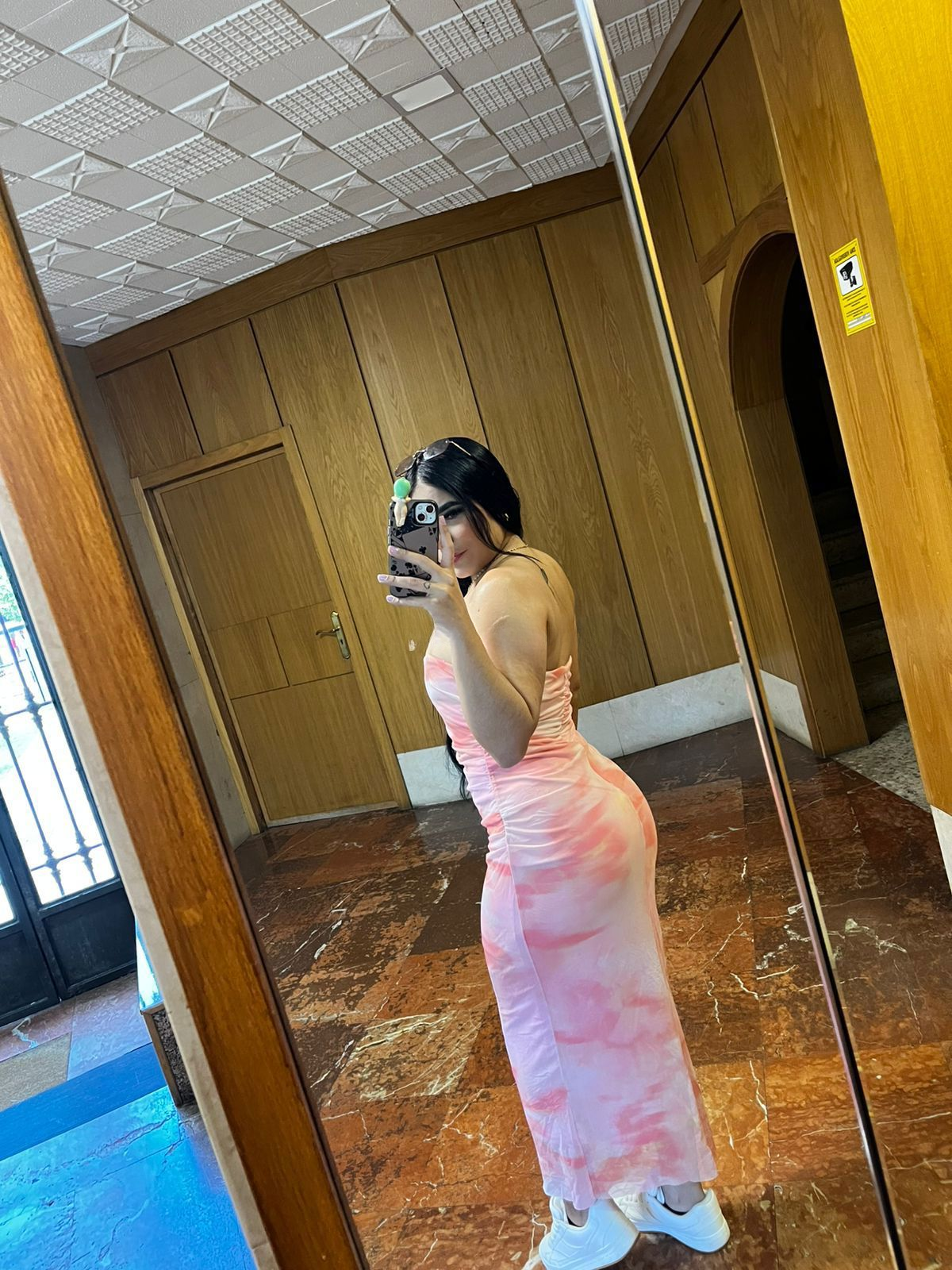 614746924|MARIANA|Chica