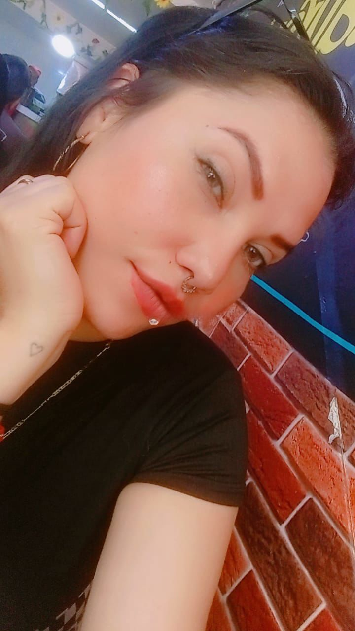 674967943|ALONDRA|Chica