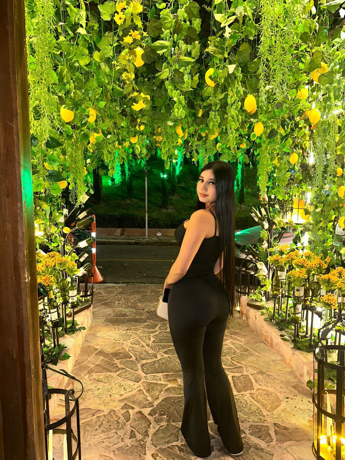 611328583|CAROLINA|Chica