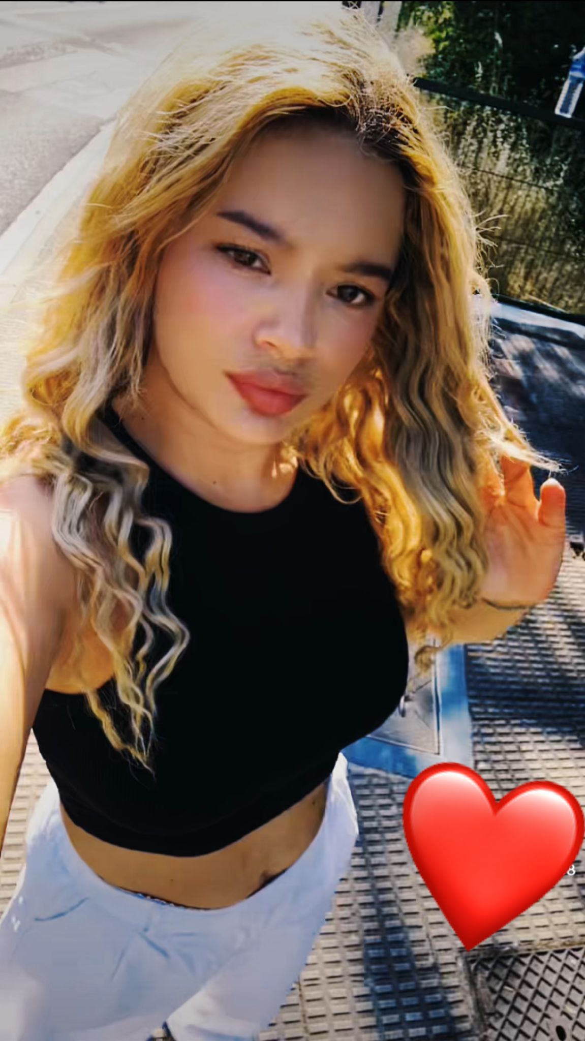 632294550|LIZZ|Chica