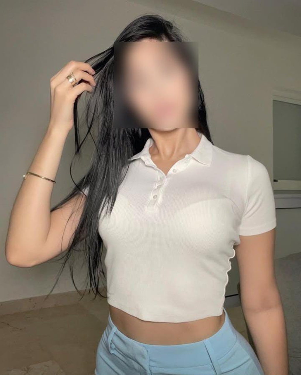 604153854|EVA|Chica