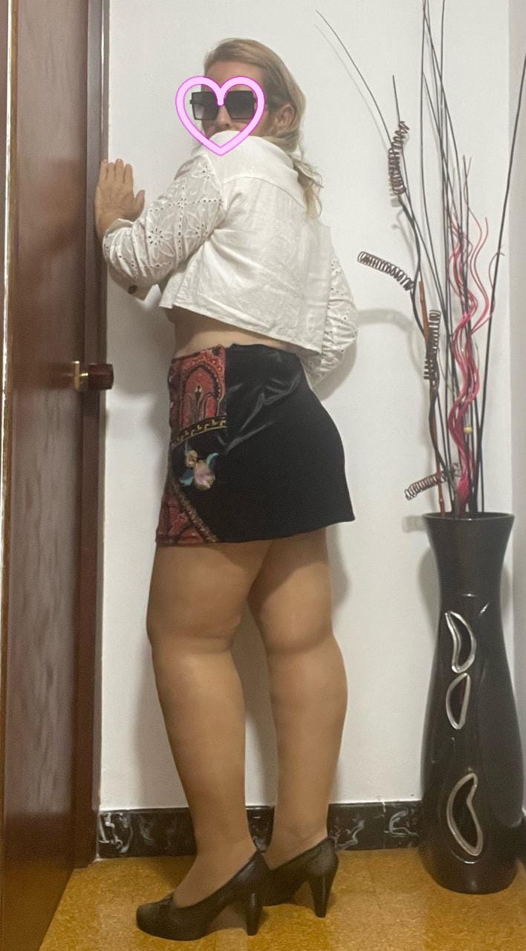 611354575|ESMERALDA|Chica