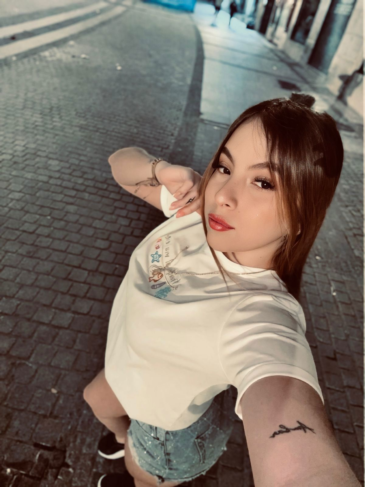 613659481|ZOE|Chica